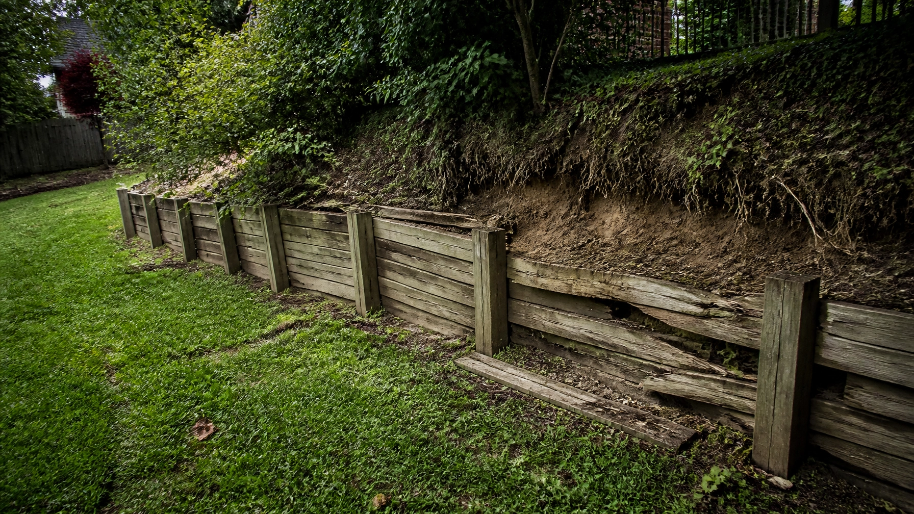 Engineered Retaining Wall Solutions in Paducah, KY: The Professional’s Guide to Structural Slope Stabilization